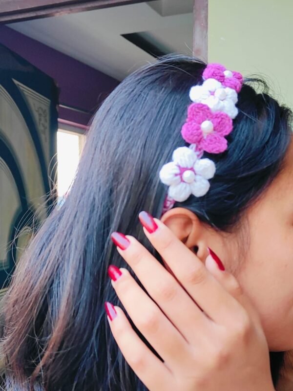 Beautiful hairband Corchet
