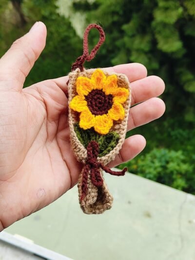 Crochet sun flower key chain